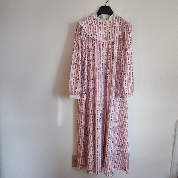 Ladies SZ S Lanz of Salzburg Teddy Pattern Flannel Nightgown - Picture 1 of 5